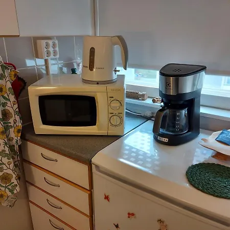 Yksioe Keskustan Laehettyviltae