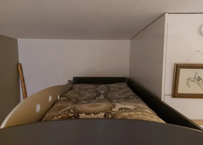 Yksioe Keskustan Laehettyviltae *